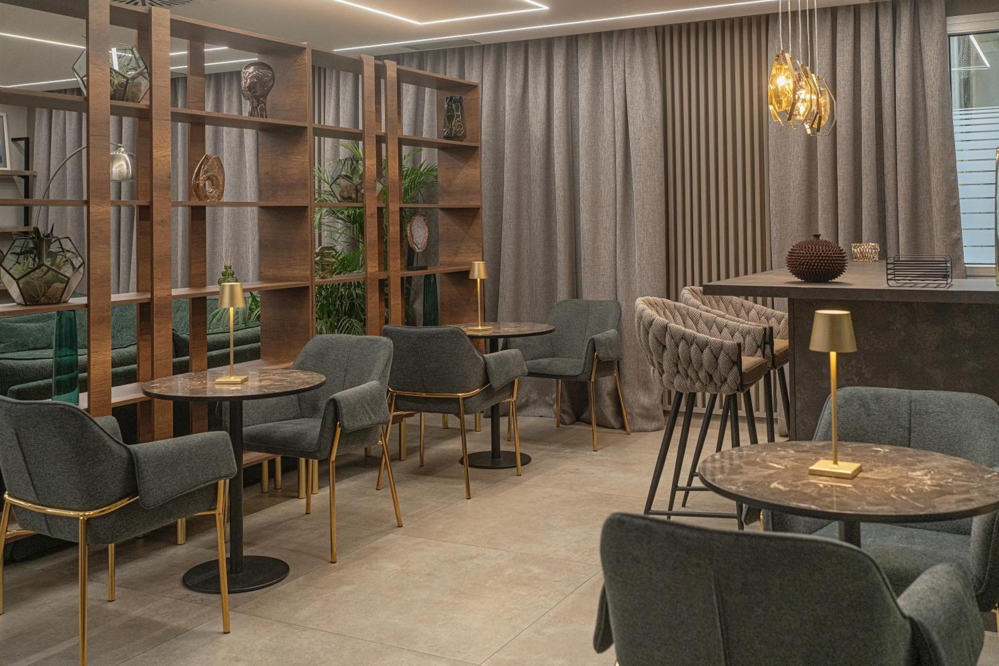 Club Meeting Hotel リミニ エクステリア 写真